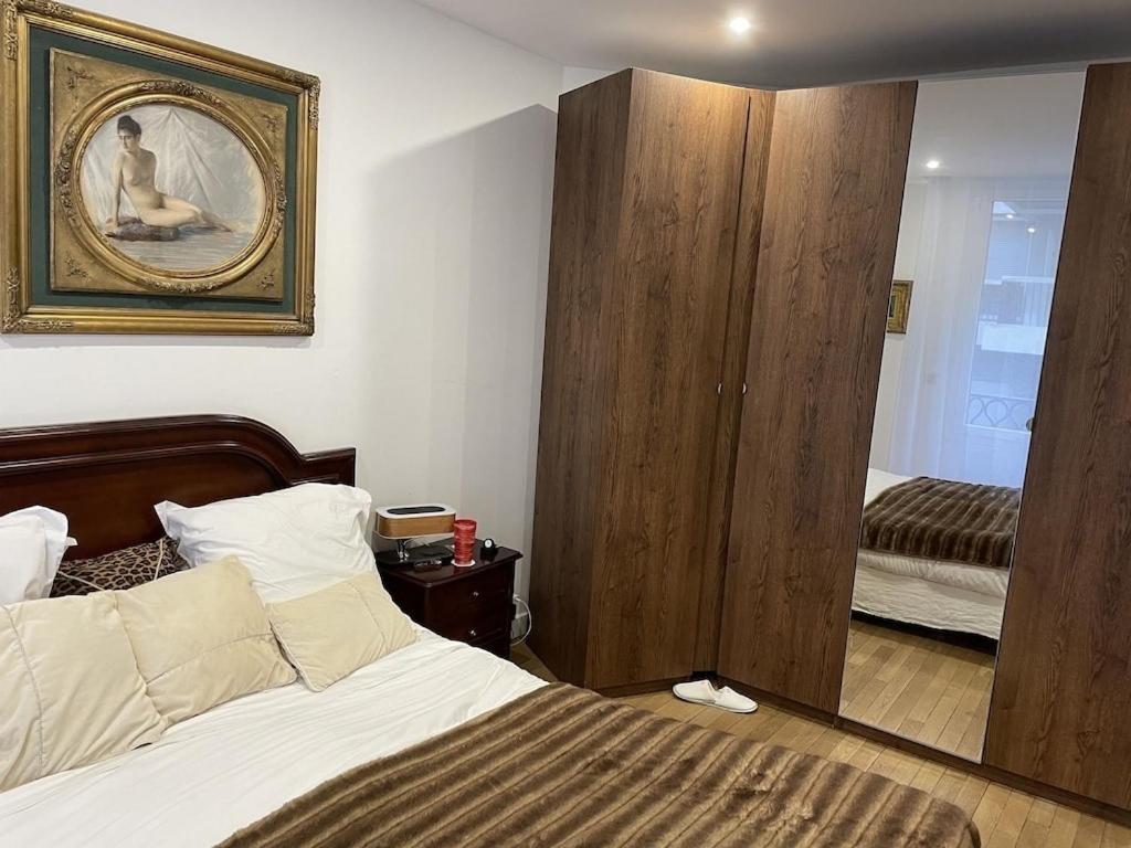 Cosy, Chic, Touristique Paris